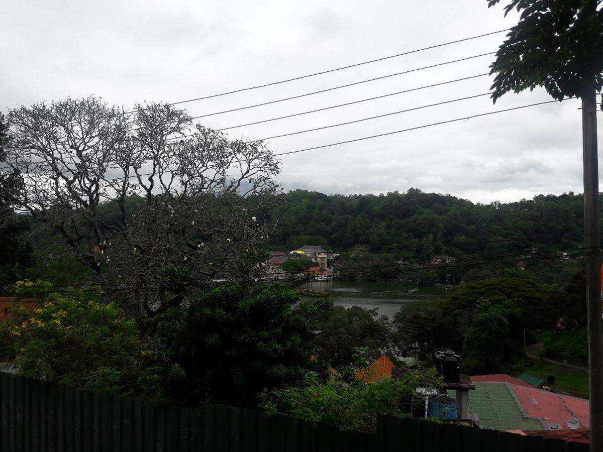 Amaara Residence Kandy Exterior photo